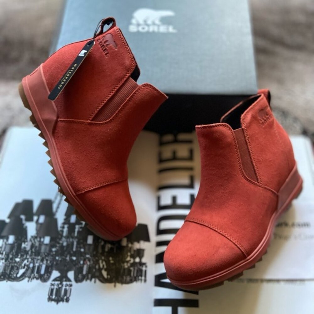 Sorel Evie Pull-On Suede Bootie